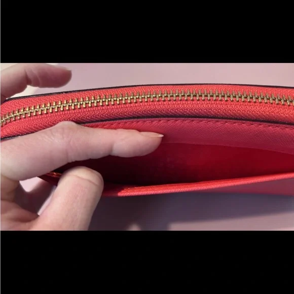 Pink Kate Spade Leather Cupcake Zip Around Wallet - Picture 4 of 5